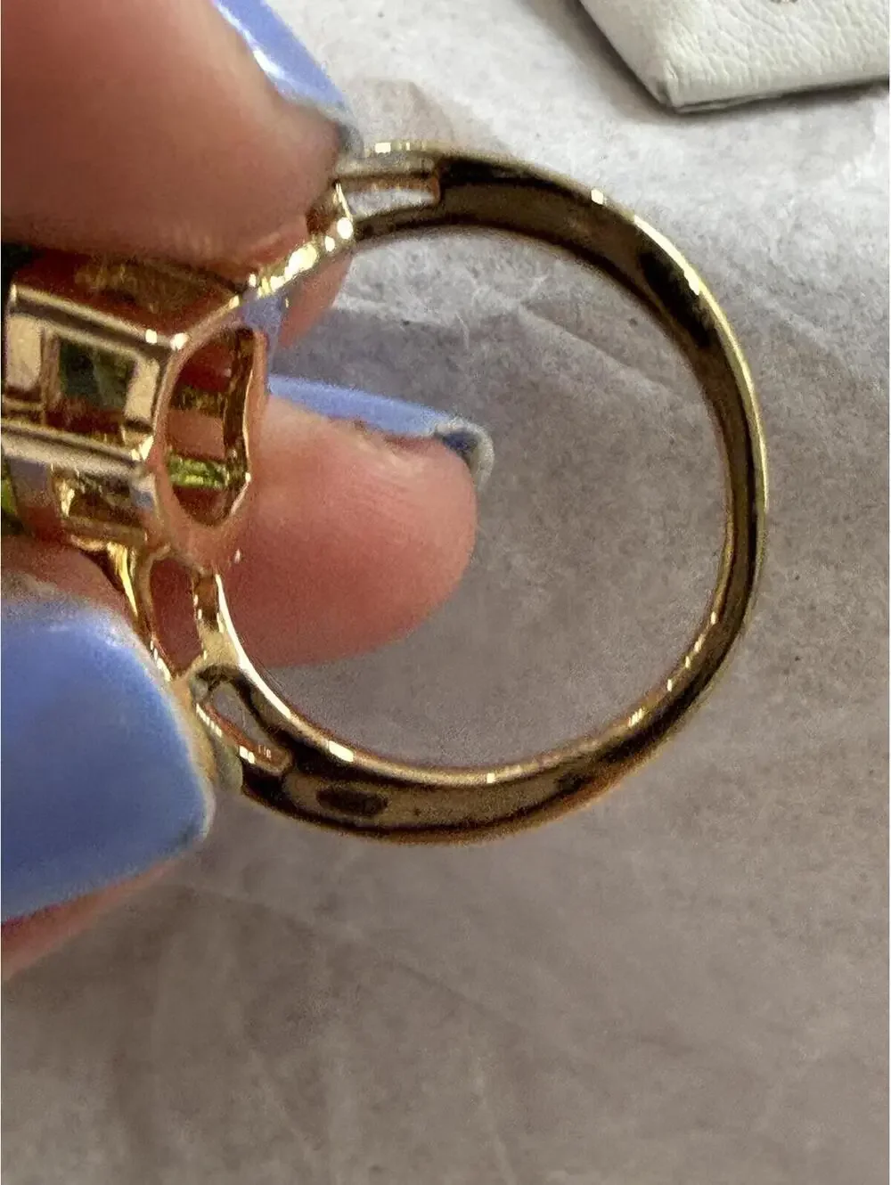 Gold Tone Ring with Green Gemstone and Dragonfly Detail Size 6